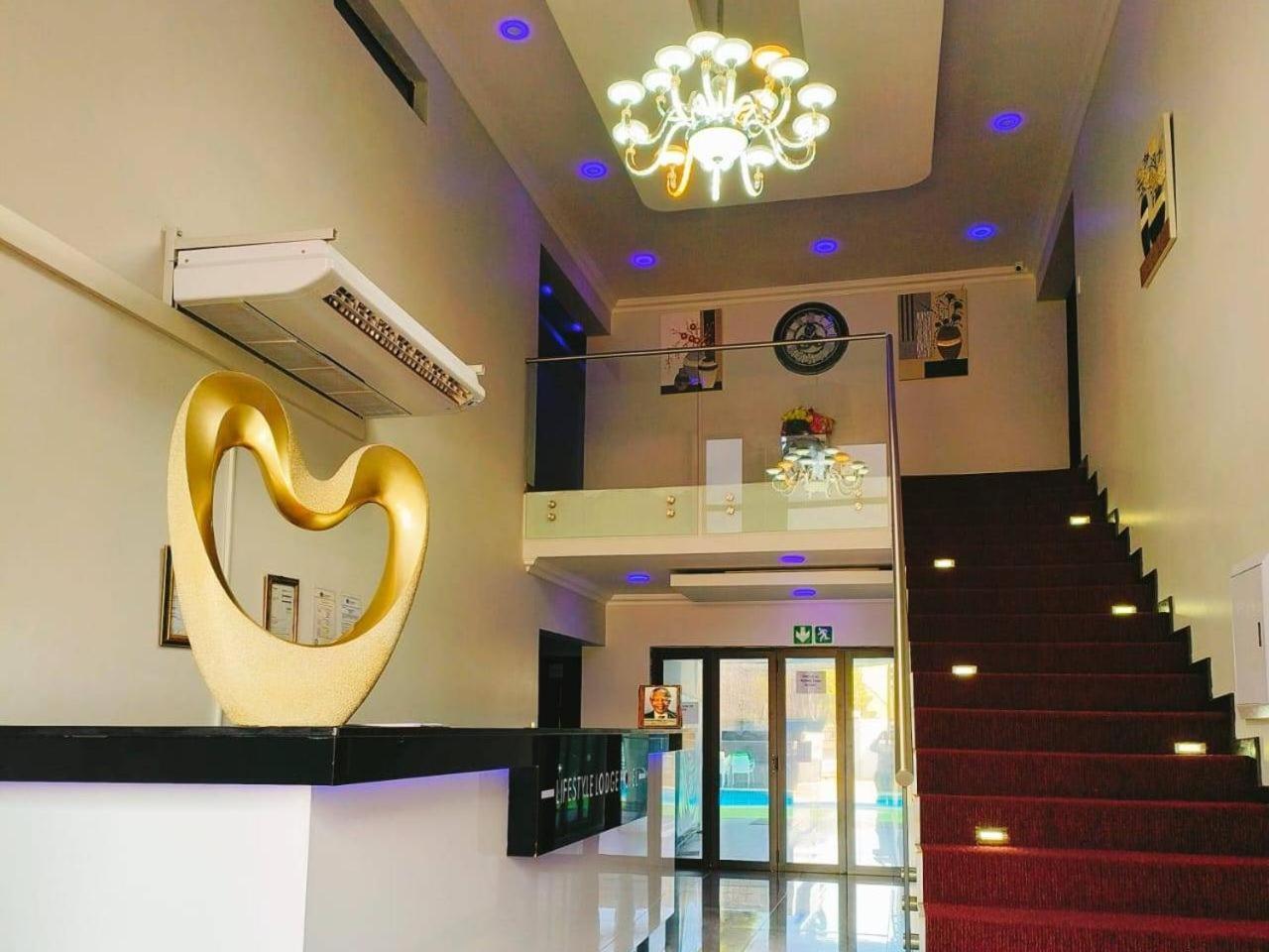 Lifestyle Lodge Hotel Vereeniging Eksteriør bilde